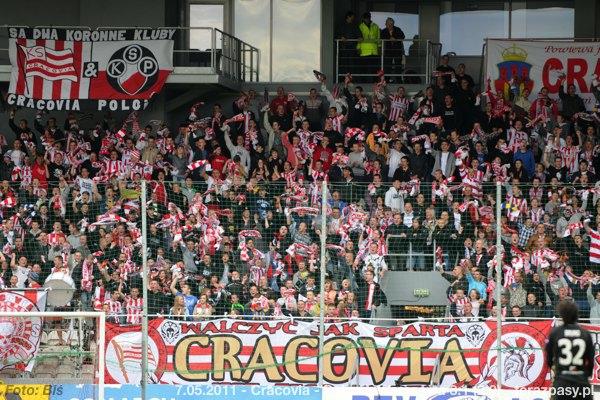 2011-05-07-cracovia-polonia-w_b_0504_600