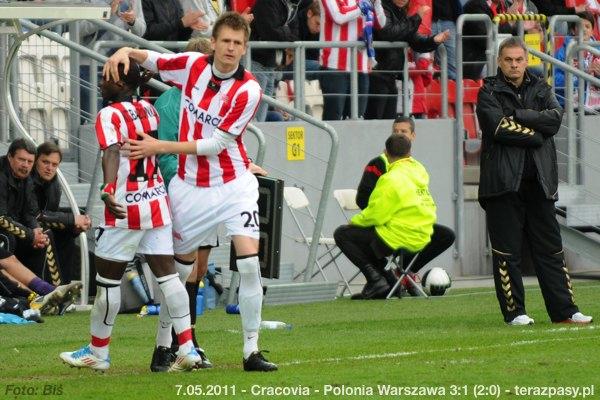 2011-05-07-cracovia-polonia-w_b_0824_600