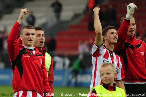2011-05-07-cracovia-polonia-w_b_0987_600