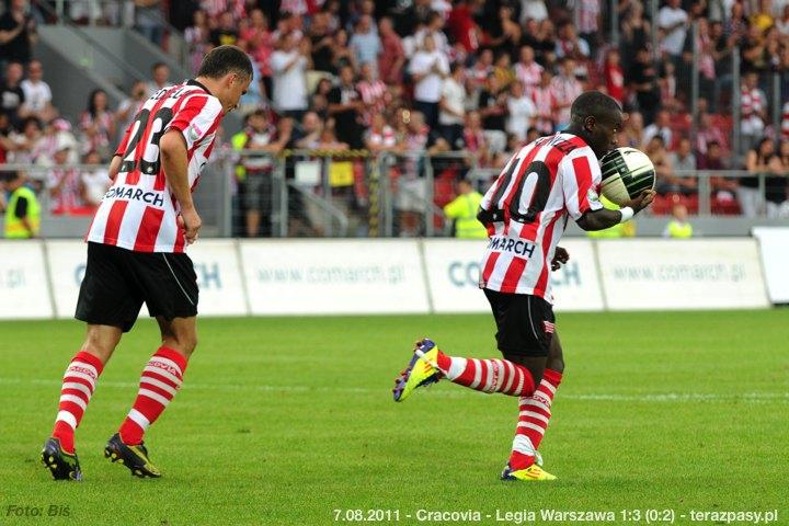 2011-08-07-cracovia-legia_b_1046_720
