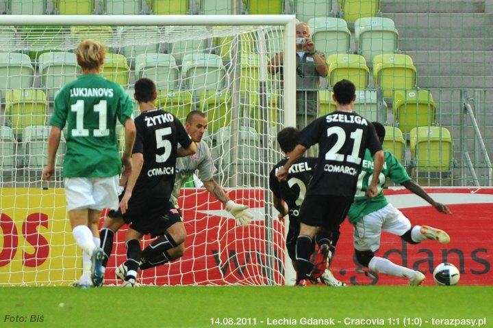 2011-08-14-lechia-cracovia_b_0347_720