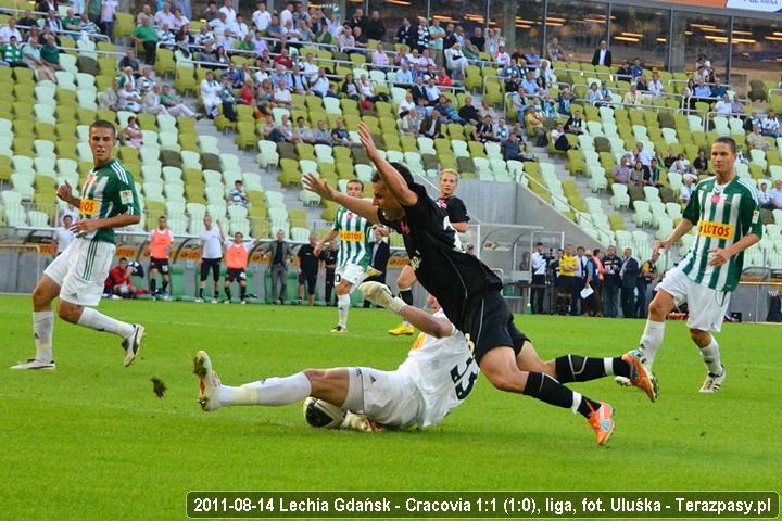 2011-08-14-oe-lechia-cracovia_u_9552_720