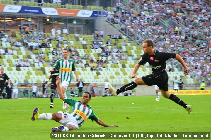 2011-08-14-oe-lechia-cracovia_u_9593_720