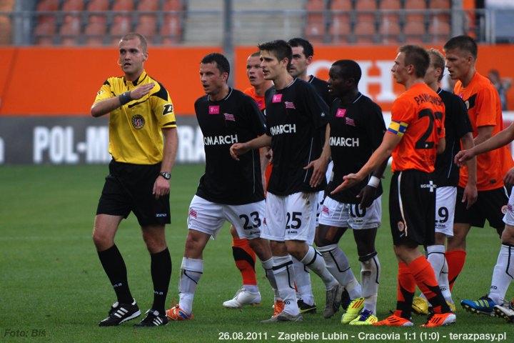 2011-08-26-zaglebie-cracovia_b_0447_720