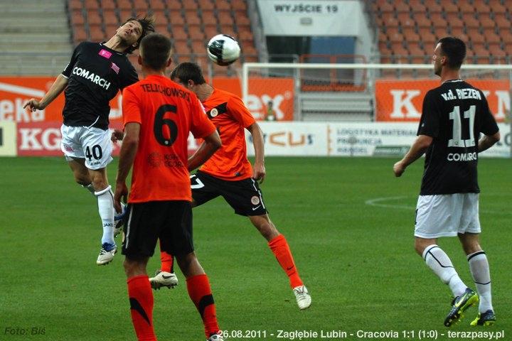 2011-08-26-zaglebie-cracovia_b_0720_720