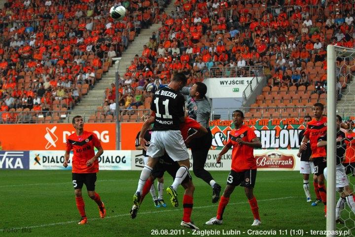 2011-08-26-zaglebie-cracovia_b_0743_720