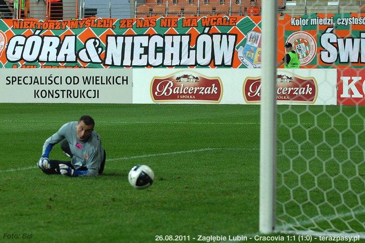 2011-08-26-zaglebie-cracovia_b_0825_720