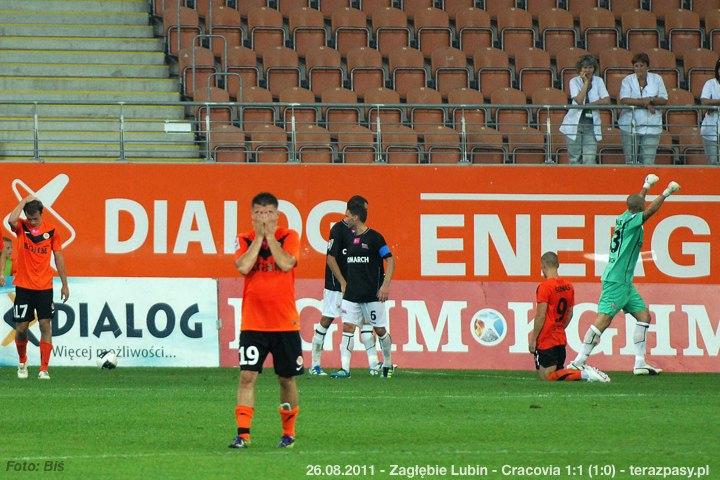 2011-08-26-zaglebie-cracovia_b_1032_720