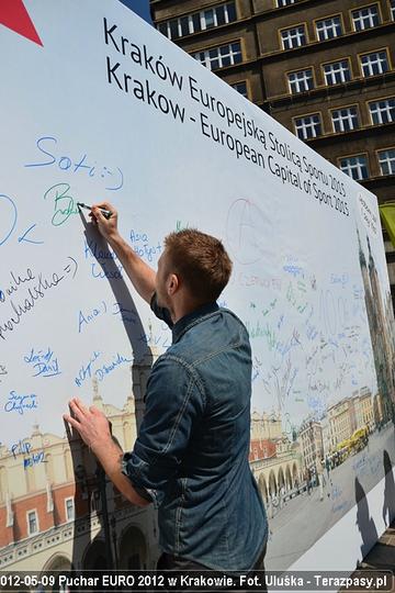 2012-05-09-uefa_euro_2012_u_2242_720