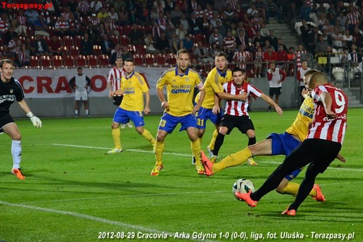 2012-08-29_Cracovia-Arka_Gdynia_2187_720