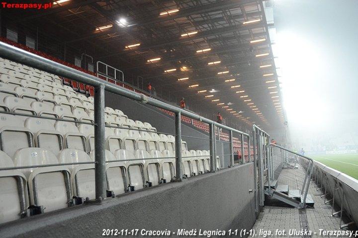2012-11-17_Cracovia-Miedz_Legnica_a9551_720