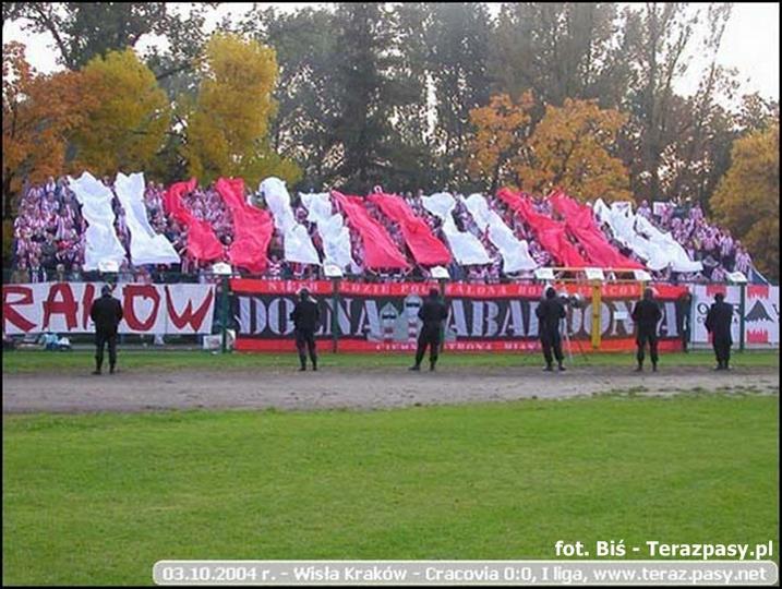 2004-10-03_Wisła_Kraków-Cracovia_2b-069