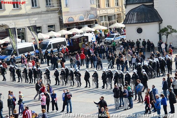 2013-09-21_Przemarsz_Cracovii_2323_720