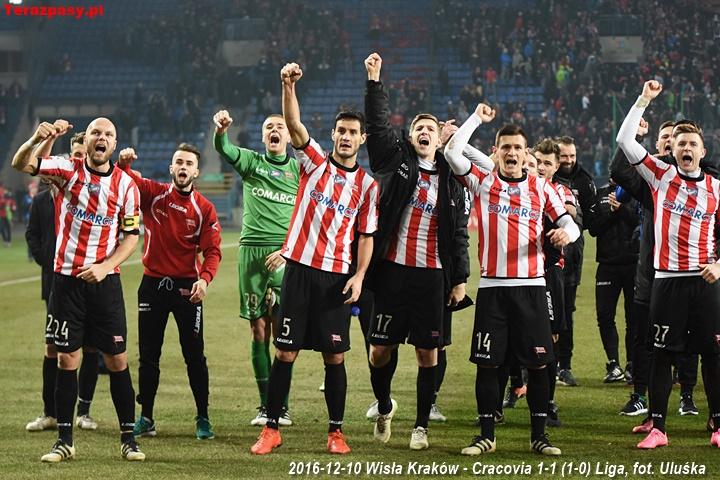 2016-12-10_Wisla_Krakow-Cracovia_5789_720