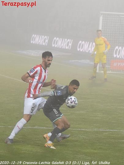 2020-12-19_Cracovia-Lechia_Gdansk_8909_720