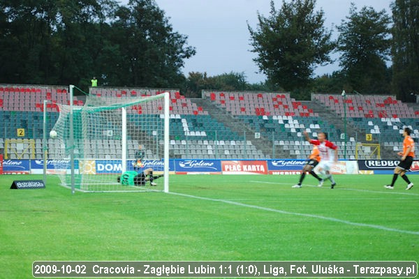 2009-10-02-e-cracovia-zaglebie lubin-u-008-600